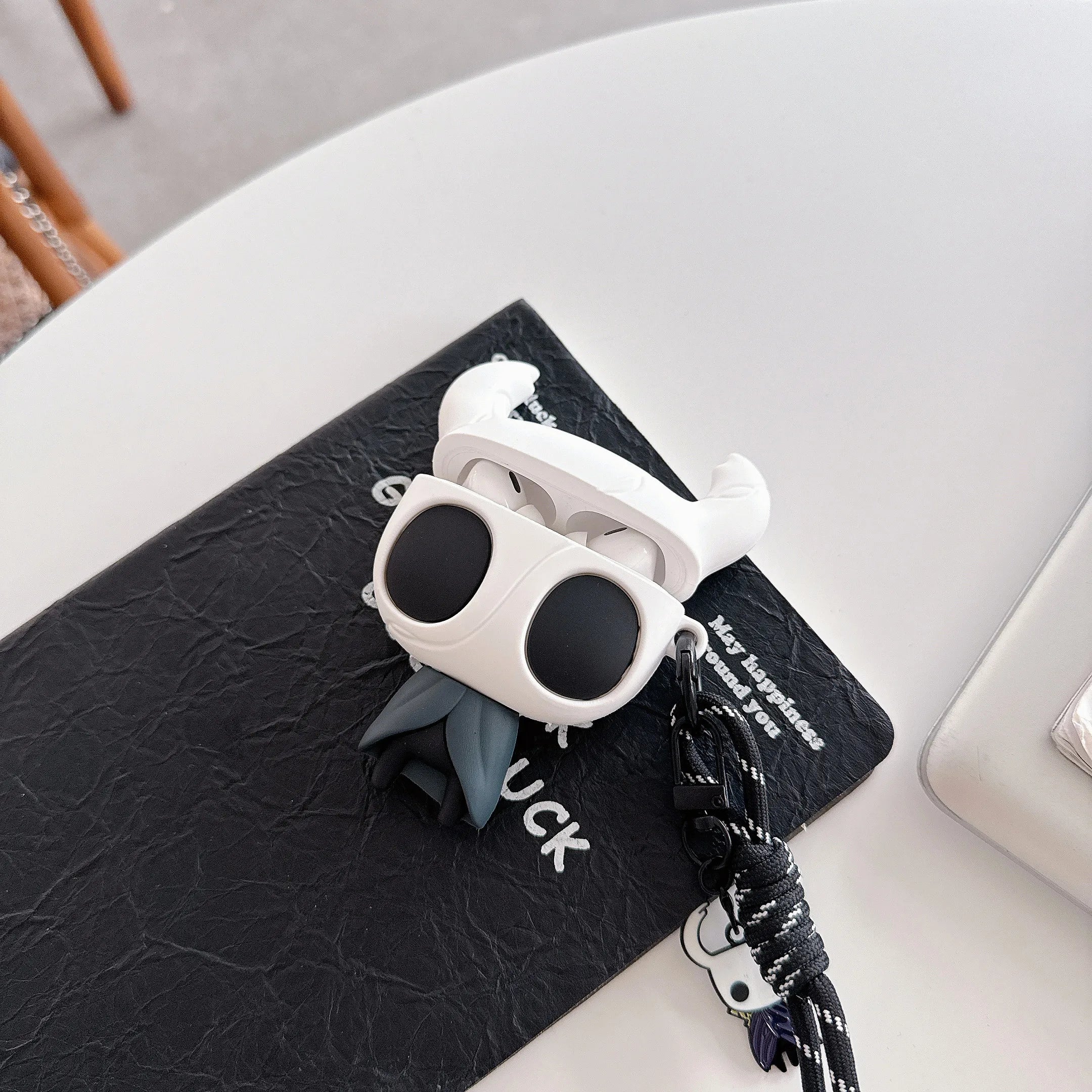 Cartoon Game Hollow Knight Zote Earphone case For Airpods Pro3 For Airpods 1 2 3 4 Pro2 Wireless Headphone Soft Protective Cover